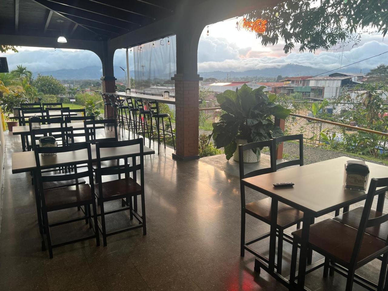 Casa Eva Lodging Costa Rica San Isidro De El General 外观 照片